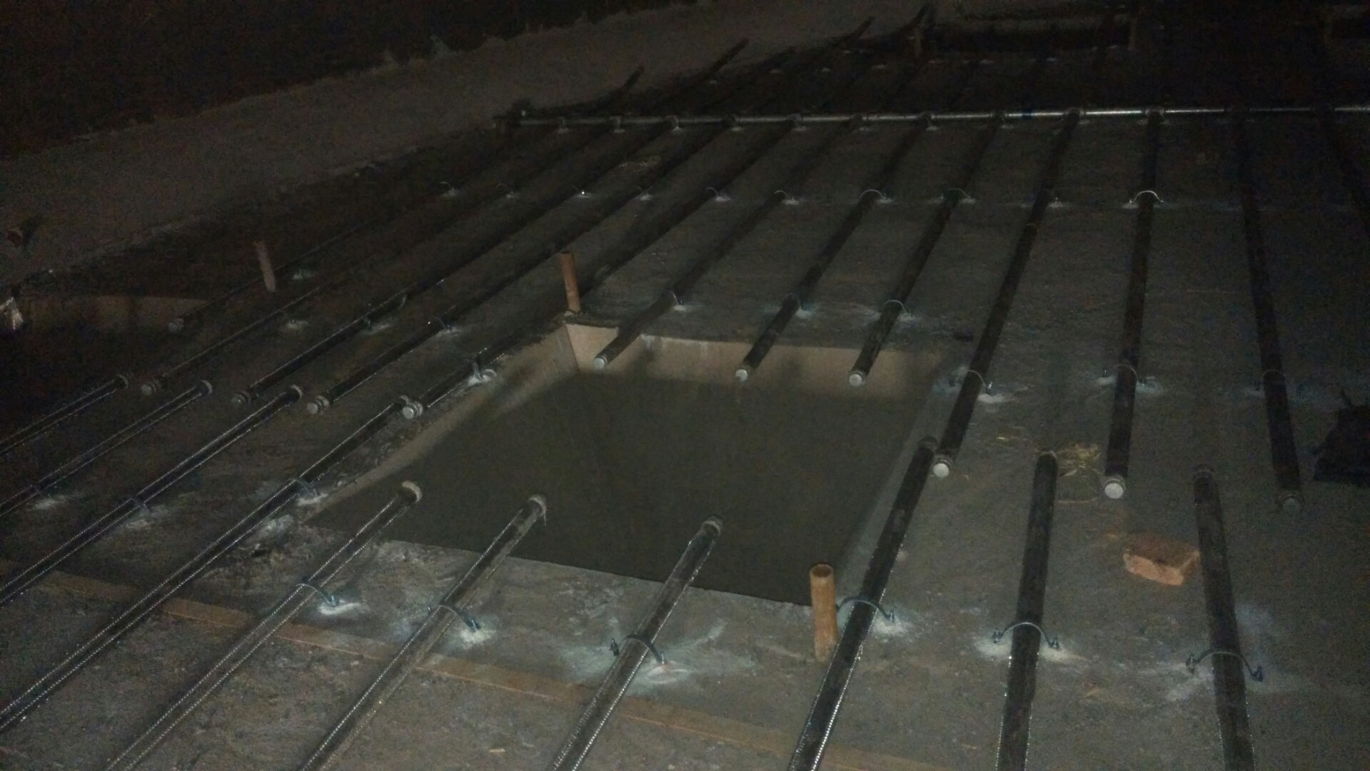 沉湖管委会流化棒